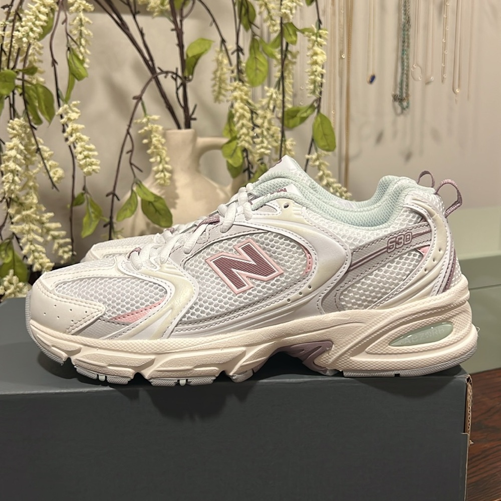 Women’s New balance 530 sneakers